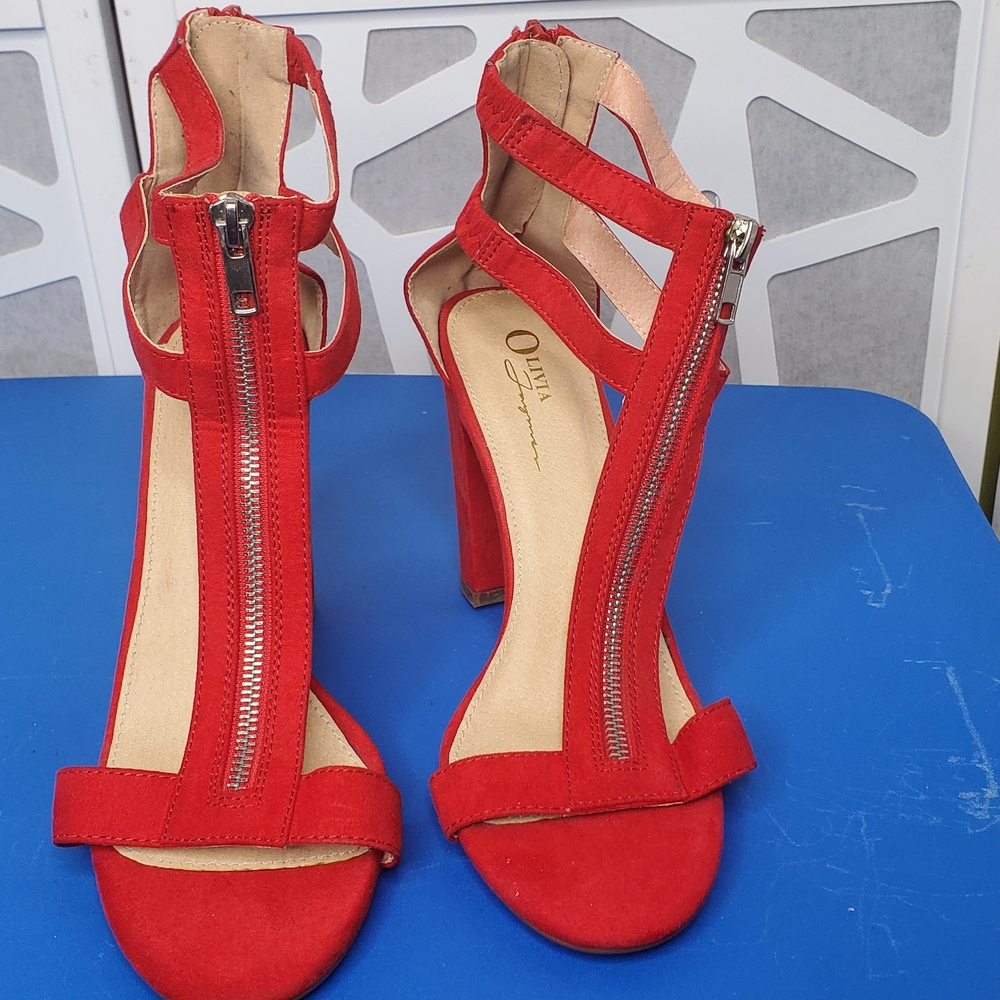 Ollio Red Zippered Women's Heels